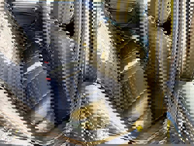 Image Porsche 慍慣⁮吨灹㤠䈵⠩ㄱ㈮㄰ⴳ⤾ 2.0 Phase 2 245 PDK7 PDLS+ TO GPS Caméra Carplay Sièges cuir élec à mémoires 18 positions chauffants